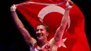 Efsane Güreşçi Yasemin Adar Yiğit, Mindere Veda Etti