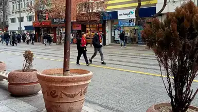Eskişehirspor Taraftarları Maç Öncesi Şehri Kırmızı-Siyaha Boyadı!
