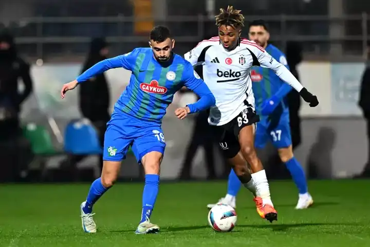 Beşiktaş-Çaykur Rizespor 1-1: Galibiyet Hasreti Sürüyor!