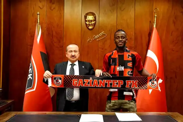 Gaziantep, Boateng'i Transfer Etti!