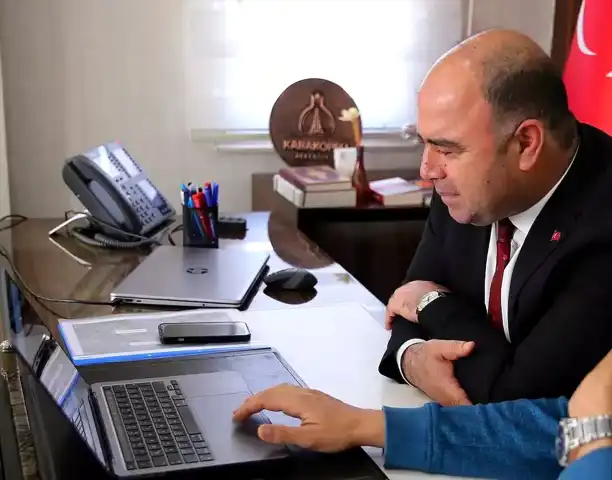 Karaköprü Belediye Başkanı Yılın Kareleri'ni Seçti