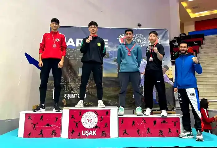 Manisa BBSK, Ege Karate Ligi'nde 3. Oldu!
