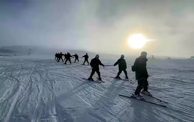 Mehmetçik Kış Tatbikatına Hazırlanıyor! Kayak Eğitimi Başladı