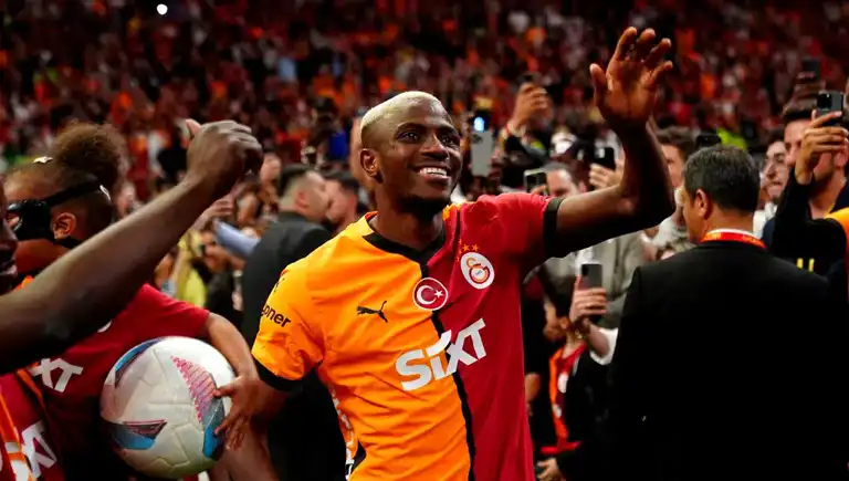 Osimhen Transferi'nde Anlaşma! Galatasaray Büyük Eşiği Aştı