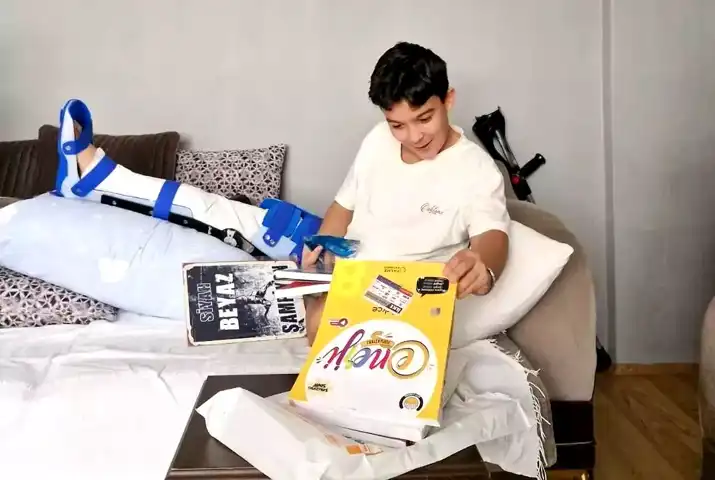 Samsun'da Öğrenciye Doğum Günü Sürprizi ve Sınav Desteği